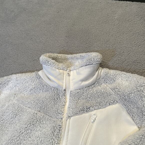 Columbia Women’s Medium Full Zip Sherpa Jacket - Picture 13 of 16